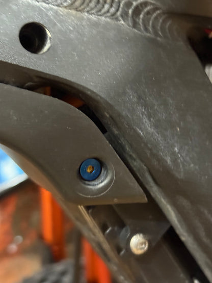 Titanium Bolts for Horn Cover (MX3/MX4/MX5)